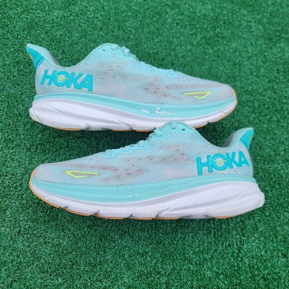 Hoka One One Clifton 9 - Women's running shoes - Size 9.5B - Picture 1 of 11